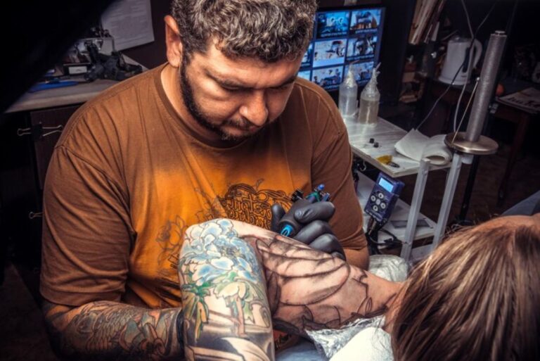 Best Fine Line Tattoo Artists in Sydney Whose Work Heals the Cleanest?