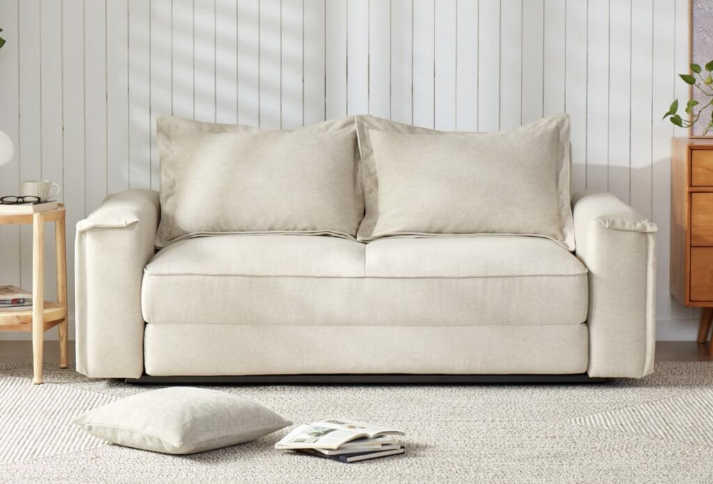 Large Recliner Sofas: Comfort Solutions for Big Households

